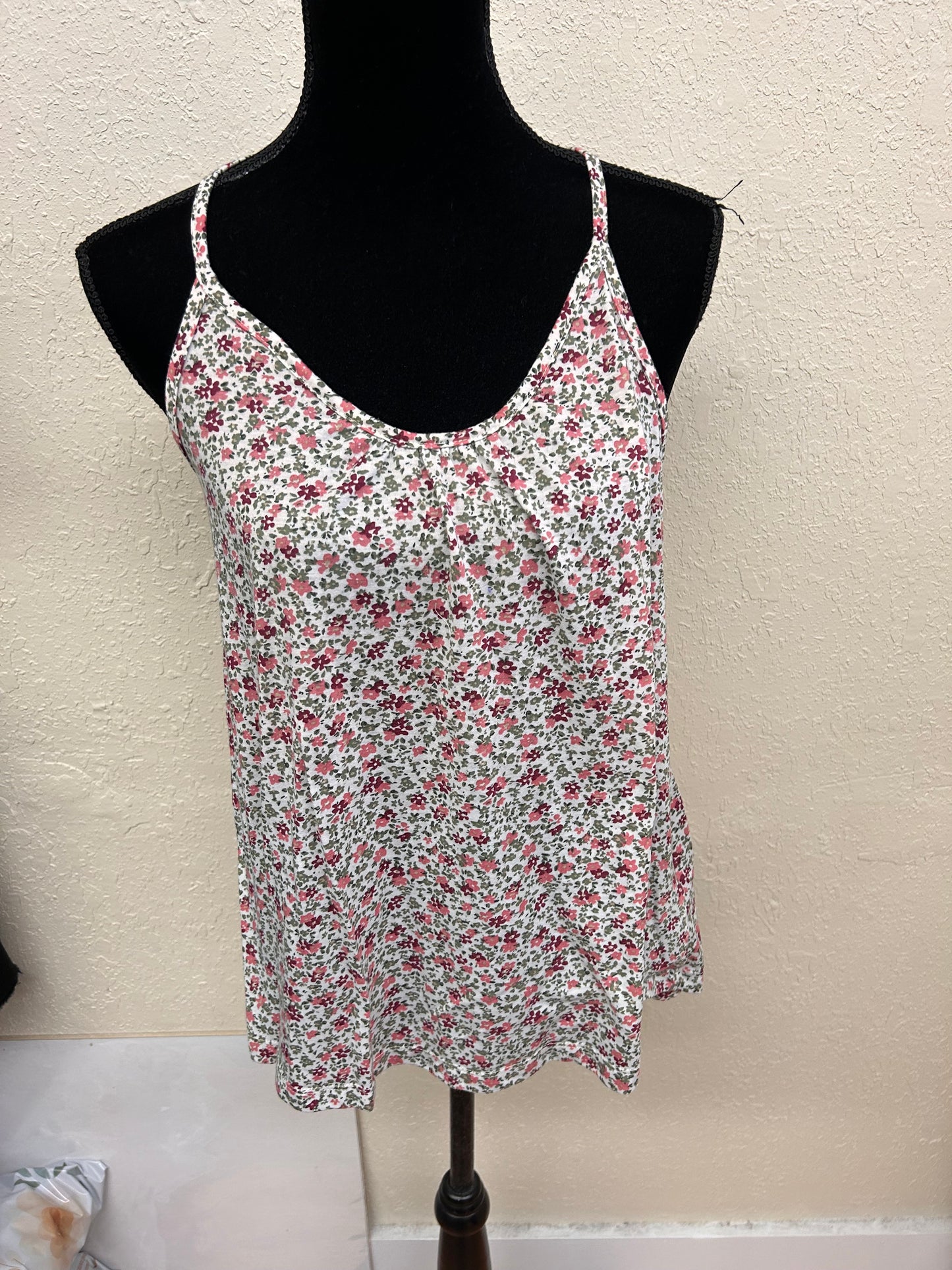 My style medium pink floral lace back tank top