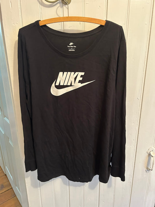 Nike 2x black long sleeve top